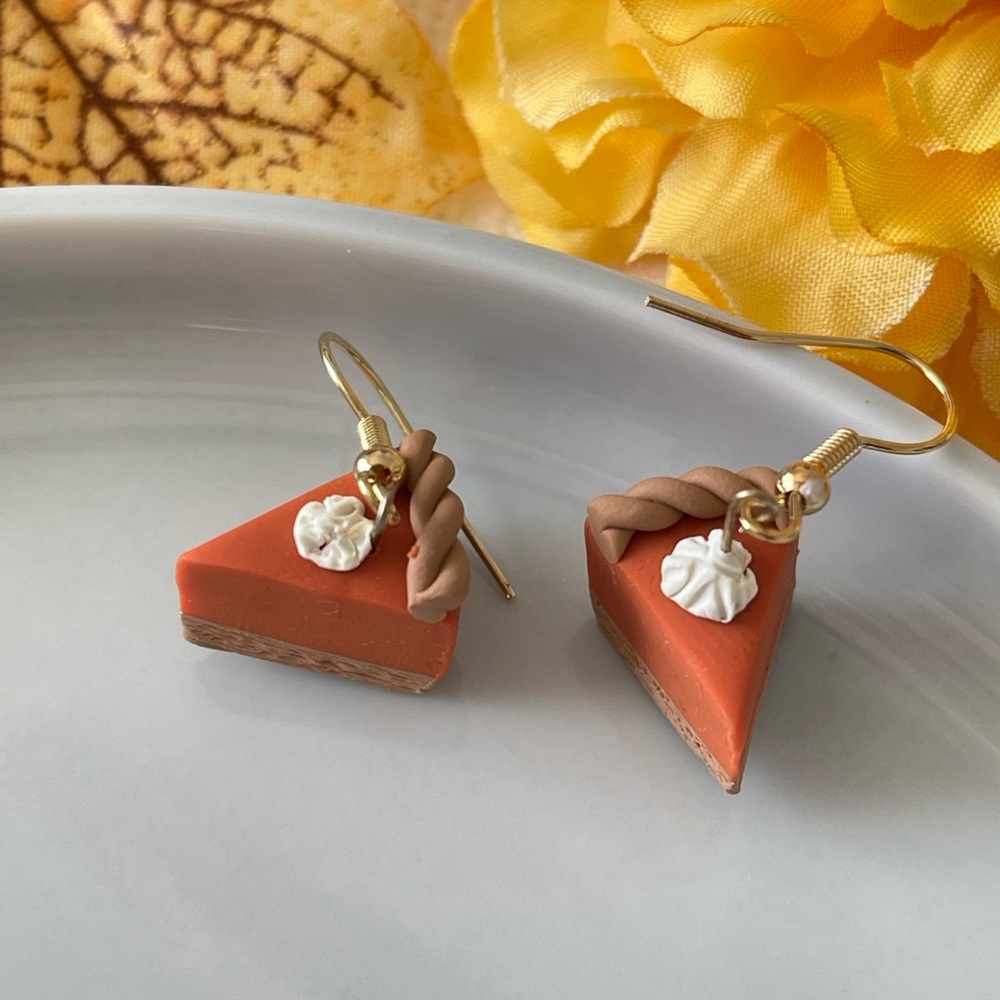 Pumpkin Pie 🥧 Earrings